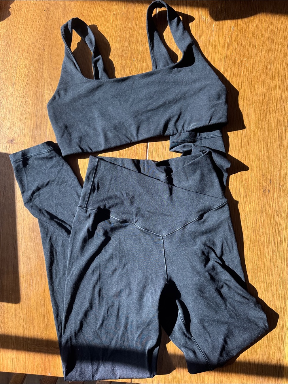 Offline by aerie Black High-Waist Seamless Workout Leggings and top set